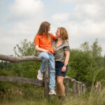 Kleurrijk, warme foto's, buitenshoots Eindhoven, Gezinsportret