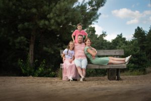 Op locatie-Familie-portret